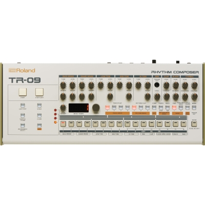 TR-09 Синтезатор ударных
