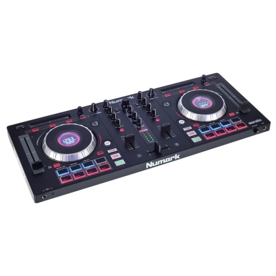 DJ контроллер MixTrack Platinum