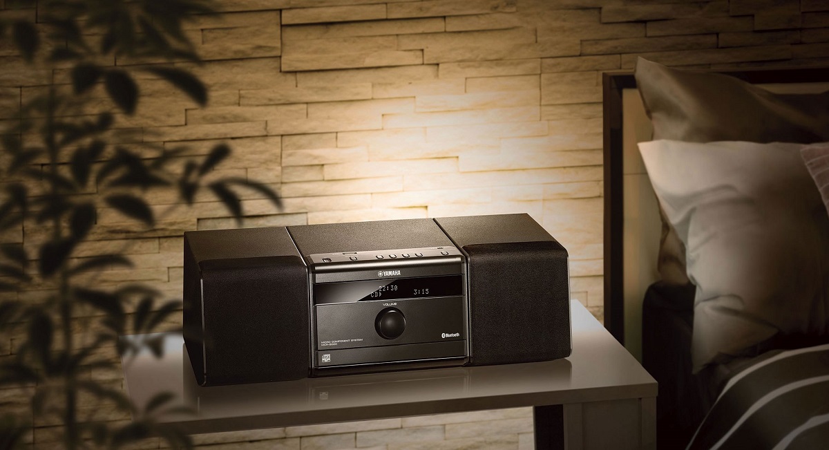 Аудиосистема YAMAHA MCR-B020 Black черного цвета