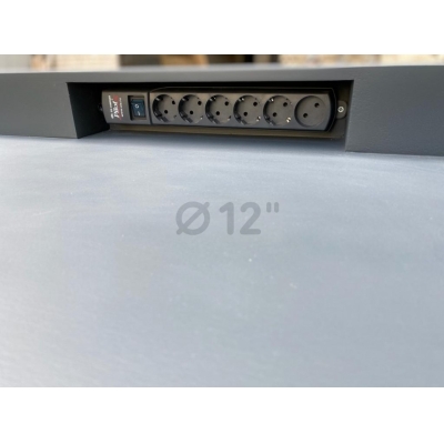 Стол для 2-х проигрывателей и scratch-микшера DJ-Workstation Hi-Tech