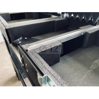 Кейс-стол диджея Scratch Live 2