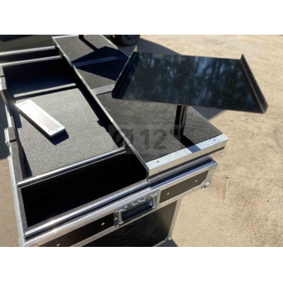 Кейс-стол диджея Controller Live